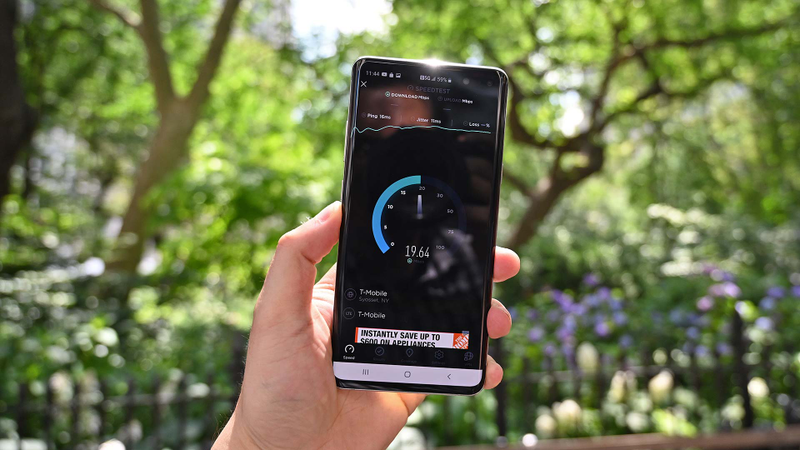 When you’re on the edge of 5G coverage, just because you can see the 5G icon, doesn’t mean you’ll actually get 5G speeds.